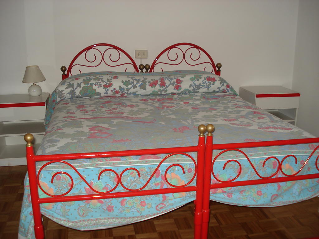 Bed & Breakfast Ciancaleoni Rivotorto Quarto foto